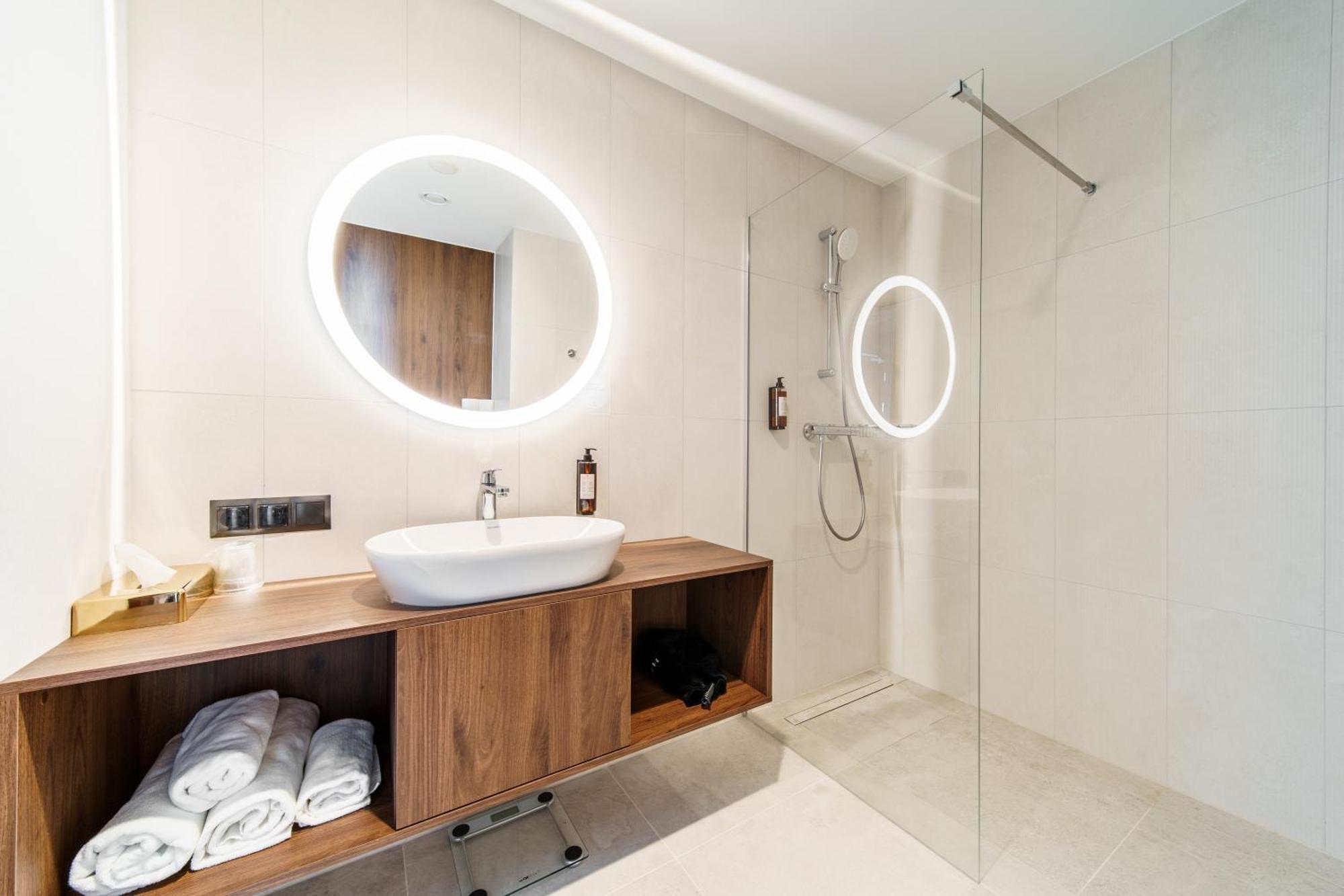 Elements Hotel&Spa Świeradów-Zdrój Εξωτερικό φωτογραφία Bathroom